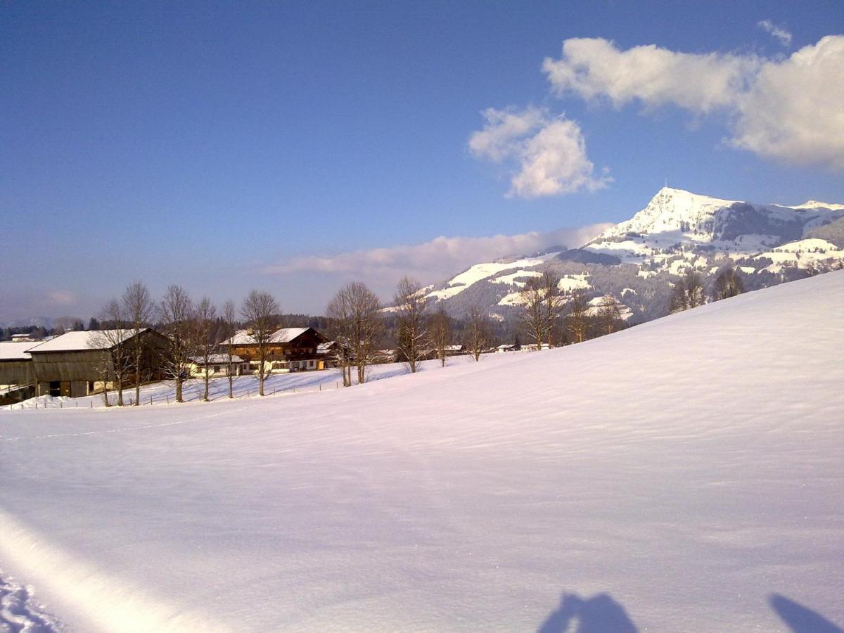 Ferienwohnung Neuhaus Kitzbühel Pokoj fotografie